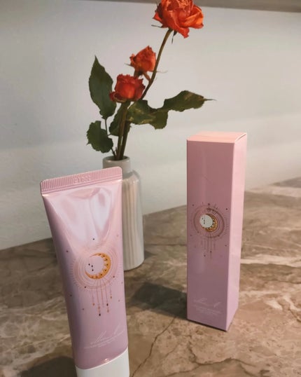 コラーゲンモイスチャーカラーコントロール/illuN/化粧下地を使ったクチコミ(1枚目)