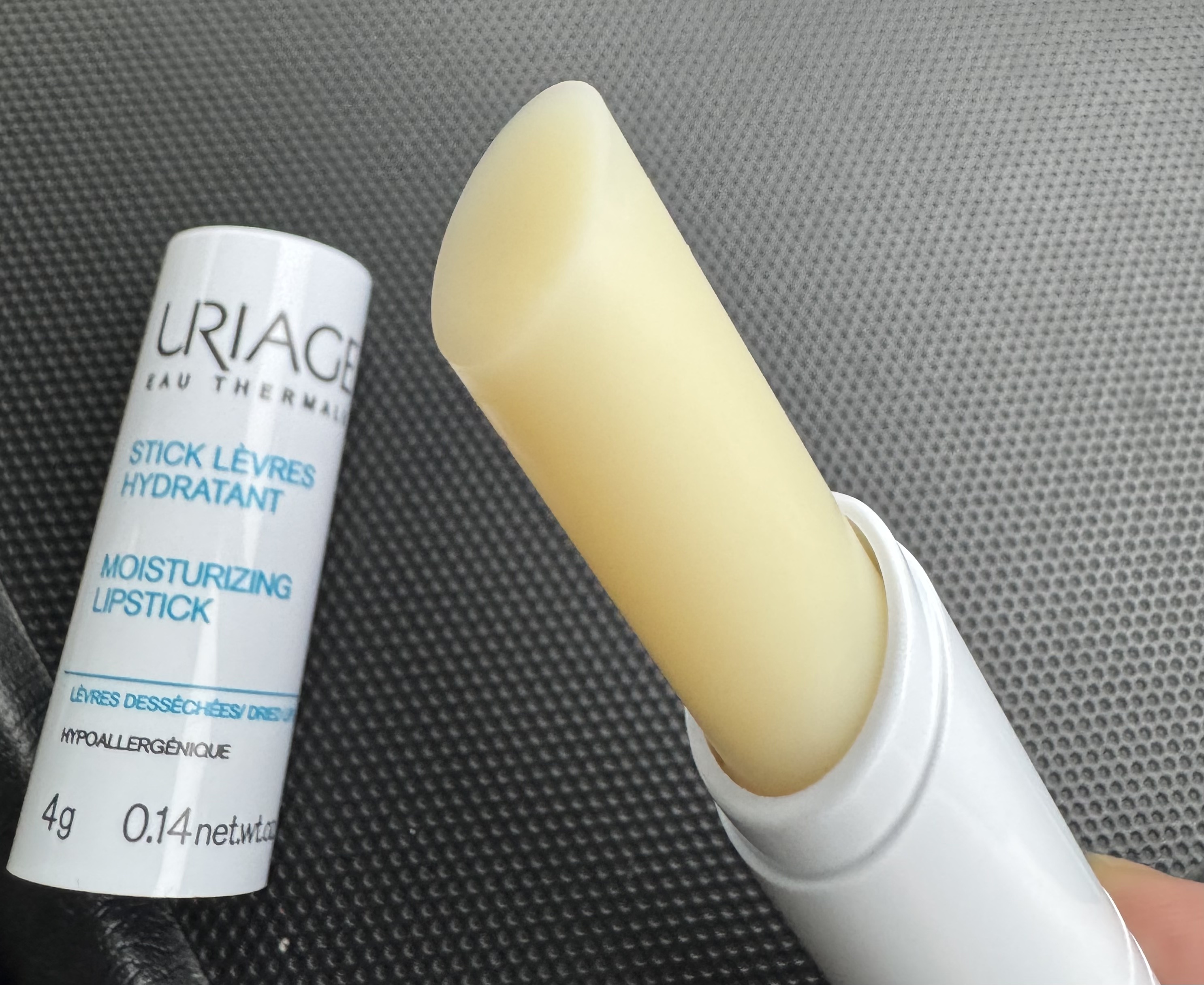 モイストリップ(バニラの香り)/ユリアージュ/リップクリームを使ったクチコミ（3枚目）