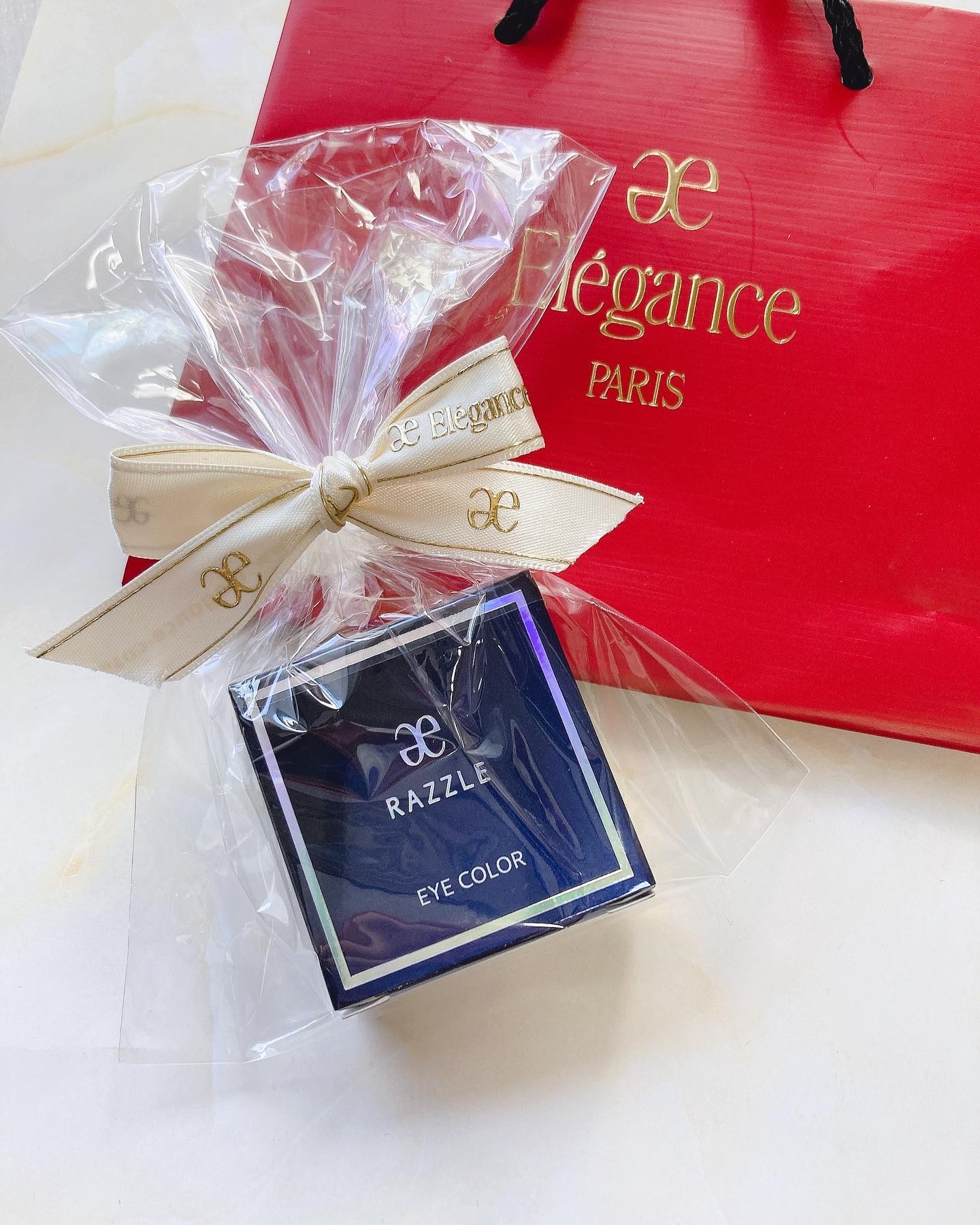 ラズル アイカラー 55 Tawny port/エレガンス ラズル /単色アイシャドウを使ったクチコミ（1枚目）