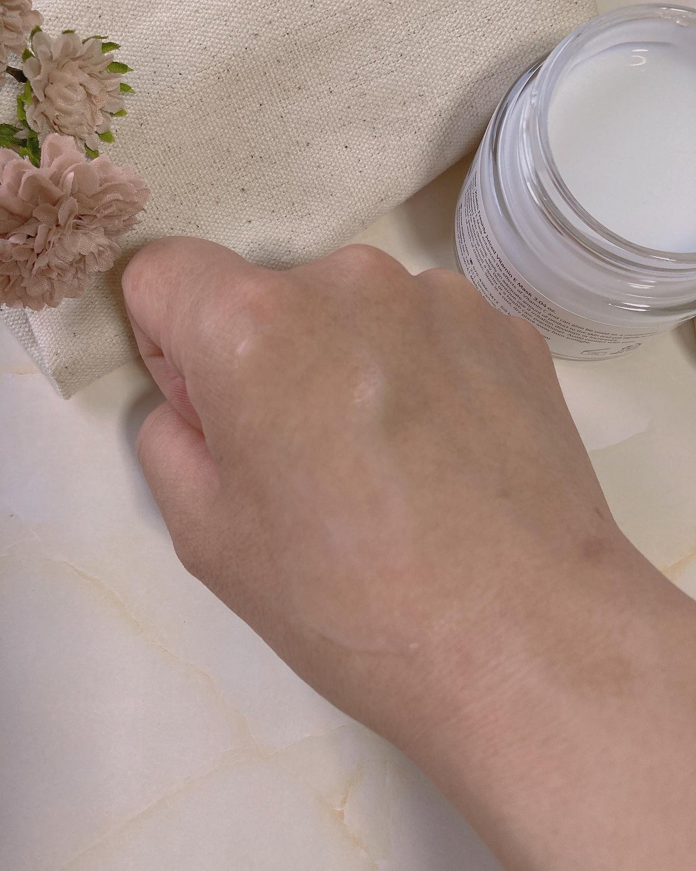 フレッシュリージュースドビタミンEマスク(90g)/Klairs/フェイスクリームを使ったクチコミ(6枚目)