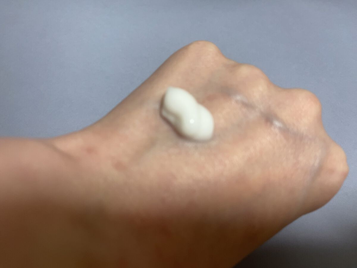 ディープリーエンリッチド ボディローション フォレストレモンの香り/ヴァセリン/ボディローションを使ったクチコミ(2枚目)