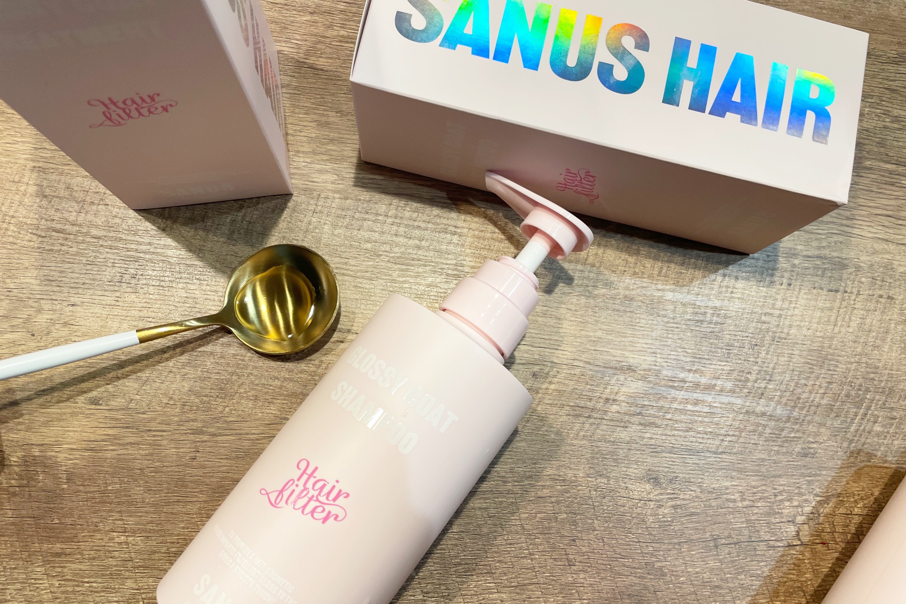 GLOSSY COAT SHAMPOO / TREATMENT/SANUS HAIR FILTER/市販シャンプーを使ったクチコミ（2枚目）