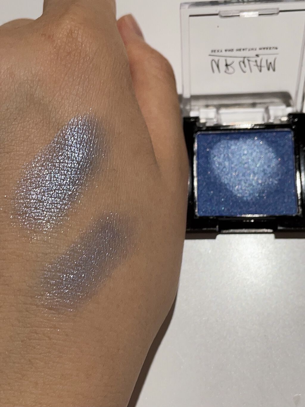 UR GLAM　POWDER EYESHADOW/U R GLAM/単色アイシャドウを使ったクチコミ（2枚目）