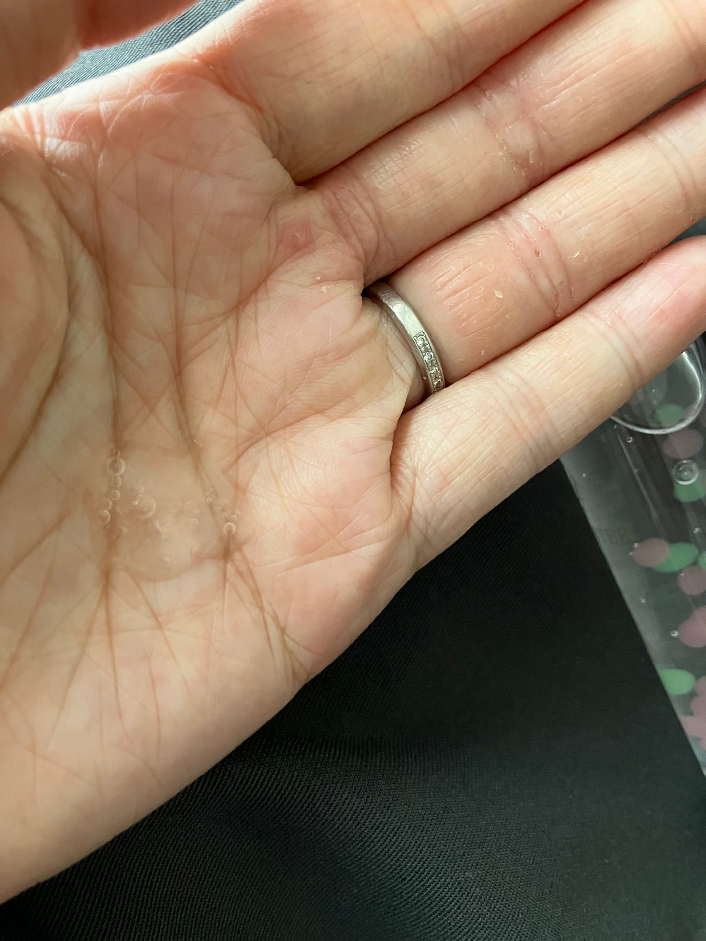 にゃぎく on LIPS 「とってもかわいい見た目。しっかり濃さを感じるテクスチャ。しっと..」(2枚目)
