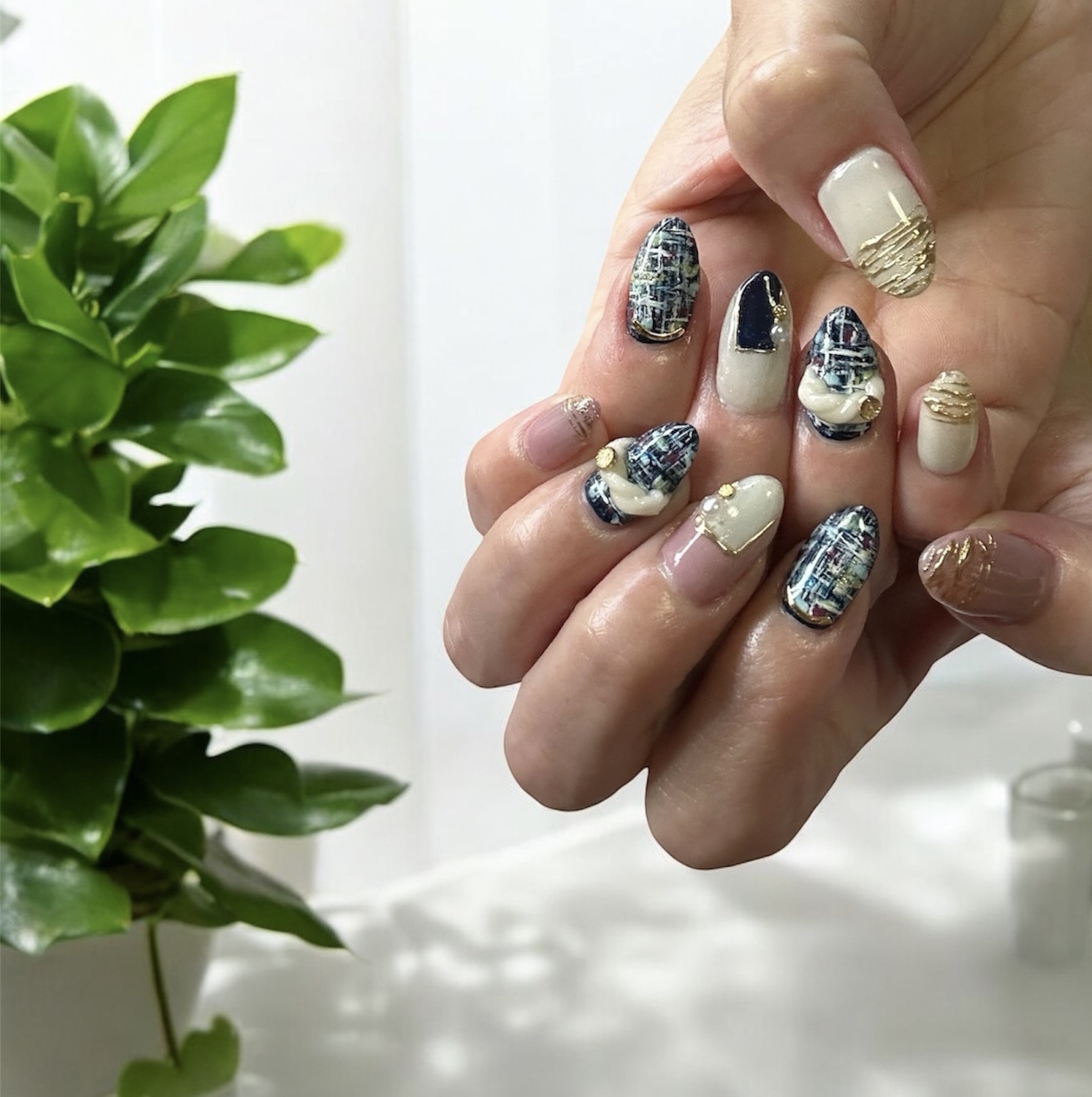 #ツイードネイル,#くすみピンクネイル,#アイボリーネイル,#リングネイル,#秋ネイルのネイルデザイン