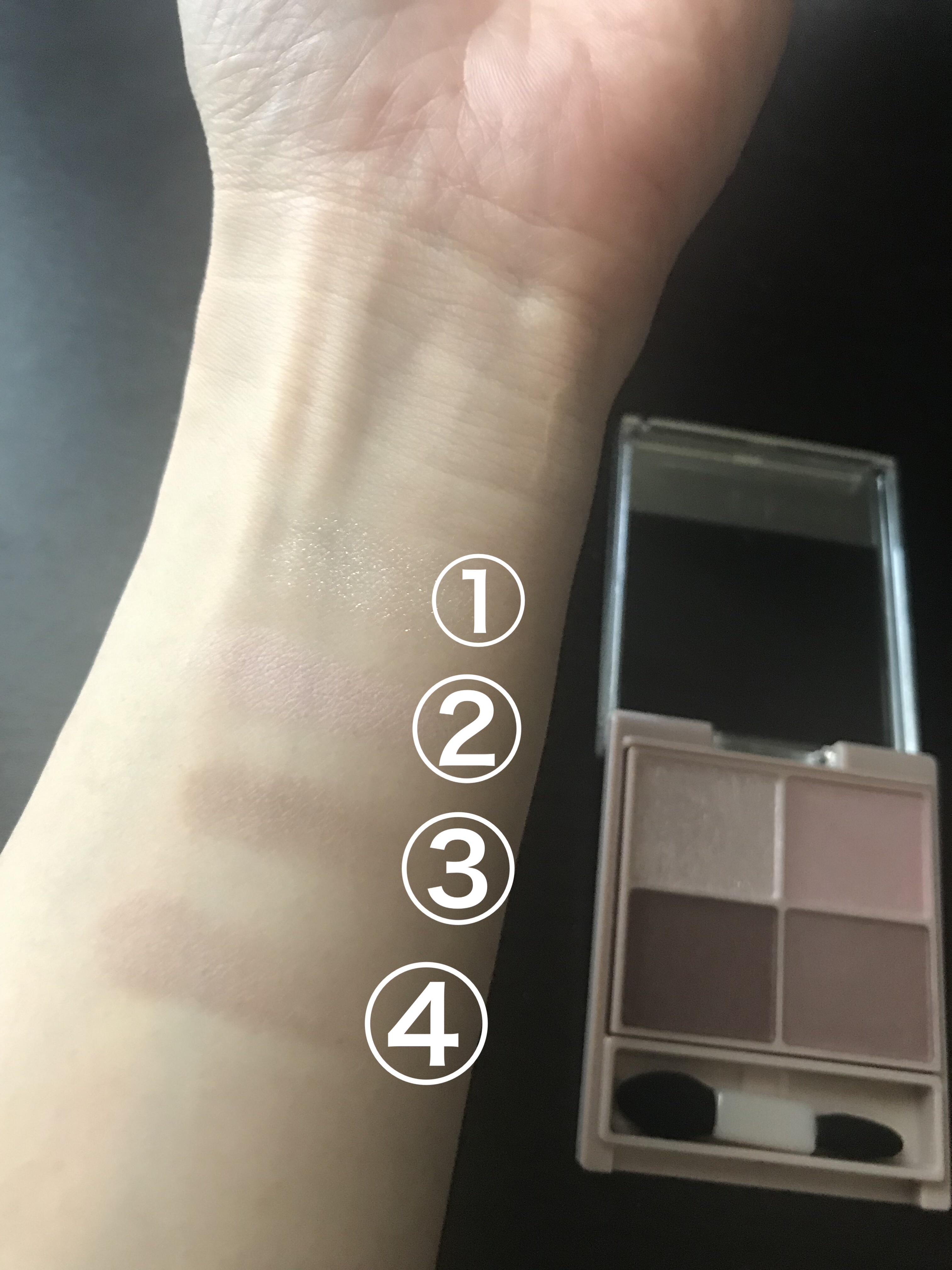 シルキースフレアイズ（マットタイプ）/キャンメイク/アイシャドウパレットを使ったクチコミ（3枚目）