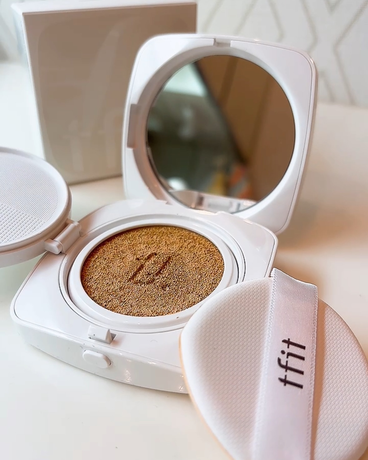 レイヤリングフィットカバークッションEX/TFIT/クッションファンデーションを使ったクチコミ（1枚目）