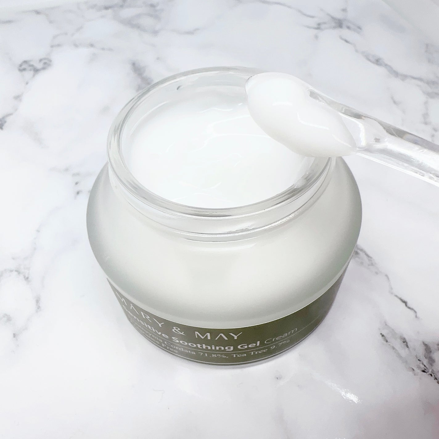 センシティブ スージングジェル/MARY&MAY/フェイスクリームを使ったクチコミ(2枚目)