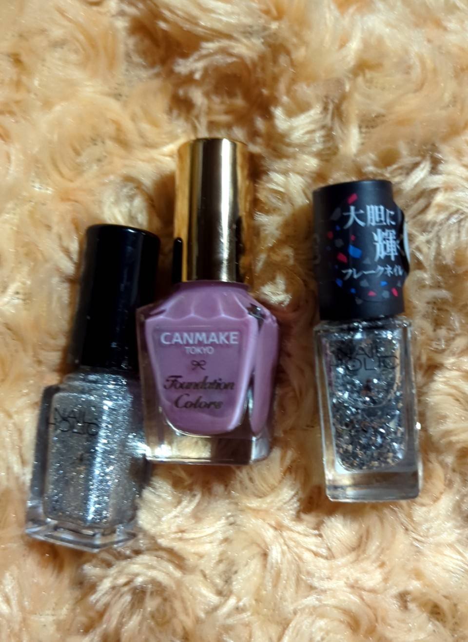 ネイルホリック パーティーフレーク/ネイルホリック/マニキュアを使ったクチコミ（3枚目）