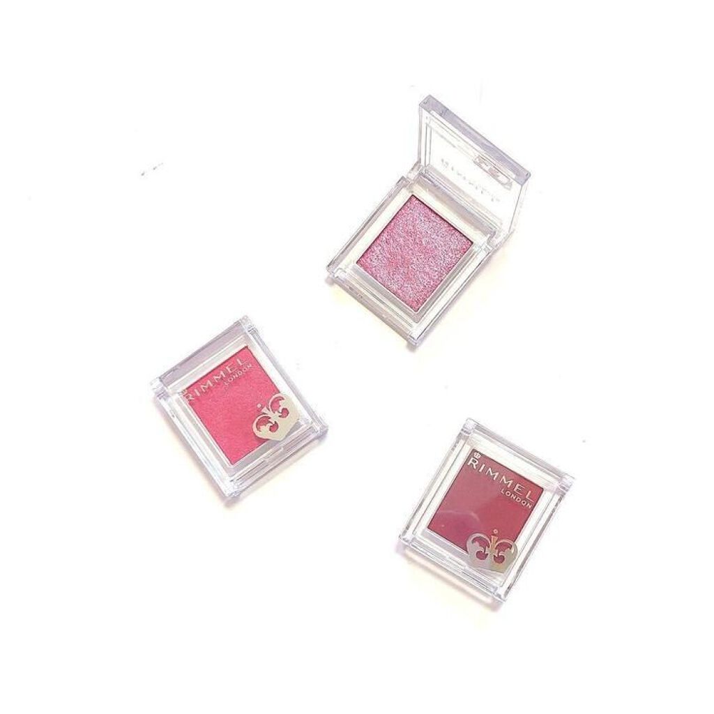 プリズム パウダーアイカラー/リンメル ロンドン/単色アイシャドウを使ったクチコミ（1枚目）