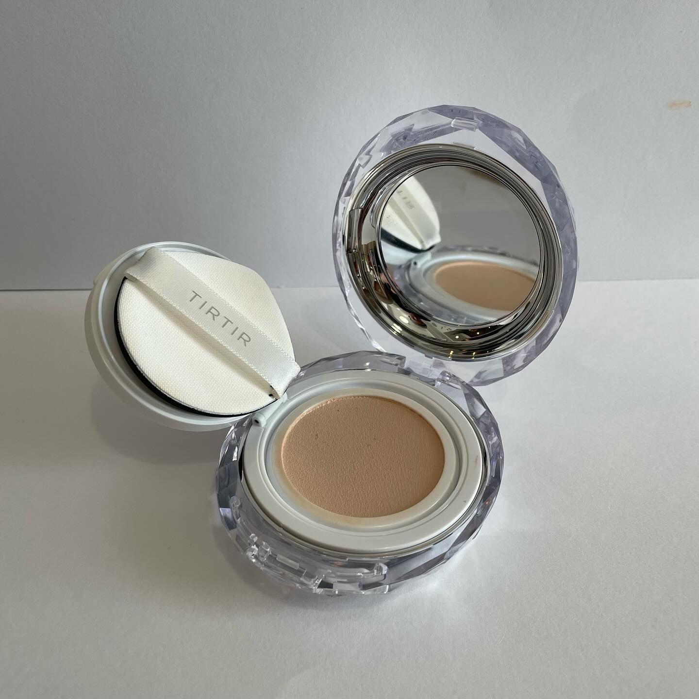 マスクフィット クリスタルメッシュクッション 17C ポーセリン/TIRTIR(ティルティル)/クッションファンデーションを使ったクチコミ（2枚目）
