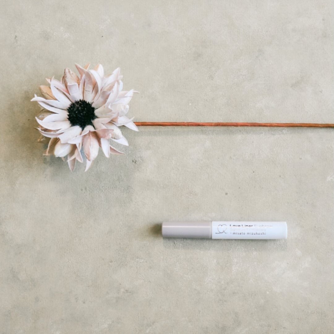 ラブ・ライナー シグネチャーフィットマスカラ<アイブロウ>/ラブ・ライナー/眉マスカラを使ったクチコミ(2枚目)