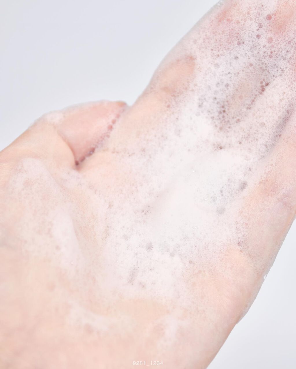 ジェントルブラックフェイシャルクレンザー(140ml)/Klairs/洗顔フォームを使ったクチコミ(3枚目)