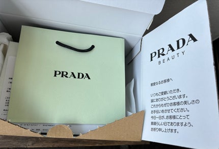 リップ バーム オプティマイジング ケア/PRADA BEAUTY/リップバームを使ったクチコミ(5枚目)