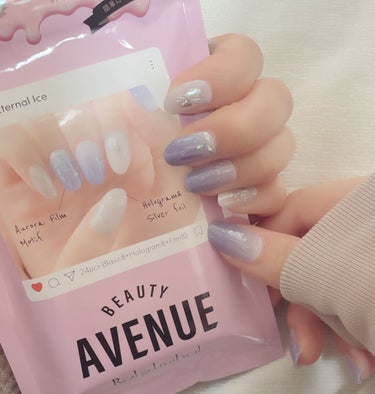 【ジェルネイルシール】
めっちゃ可愛い！
計20枚入💅

リアルだしキラキラしてるからほんとにかわいい🥰

貼った後にLEDライト必須なので、お忘れなく⚠️

#ジェルネイル #ネイルシール #ねいる 