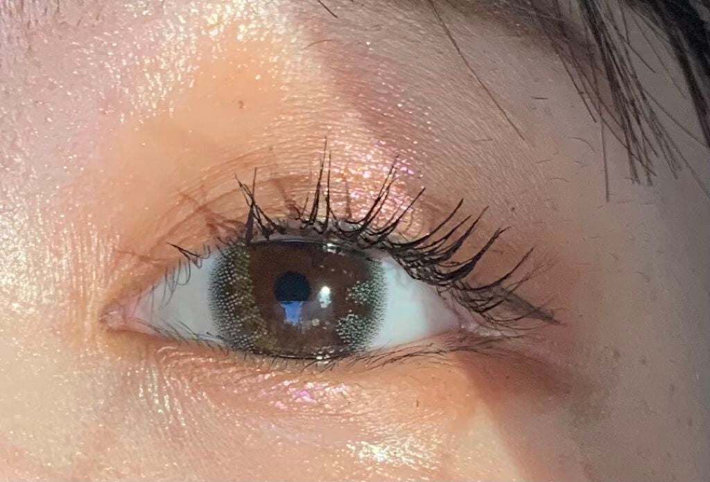 ダズルシャドウ/M・A・C/単色アイシャドウを使ったクチコミ(1枚目)