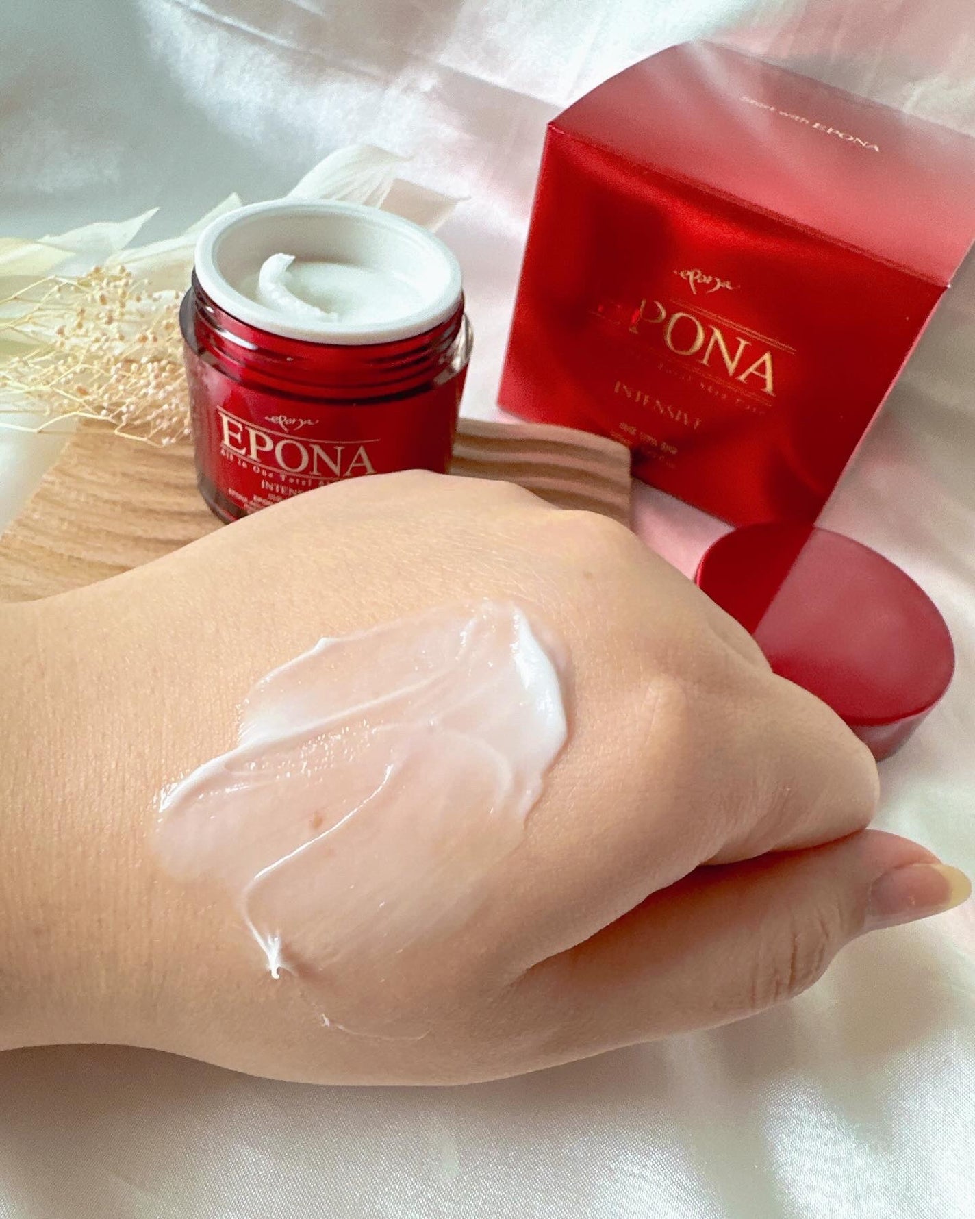 めるᙏ̤̫͚𓍯フォロバ on LIPS 「〖EPONA〗インテンシブ馬油クリーム𓂃💞 ̄ ̄ ̄ ̄ ̄ ̄ ̄ ̄ ̄ ̄..」(6枚目)