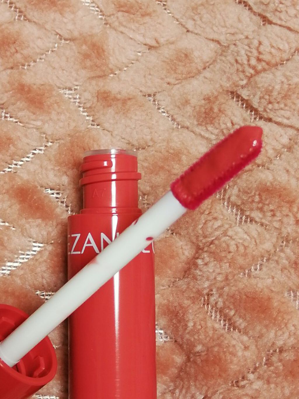 ウォータリーティントリップ/CEZANNE/リップティントを使ったクチコミ(3枚目)