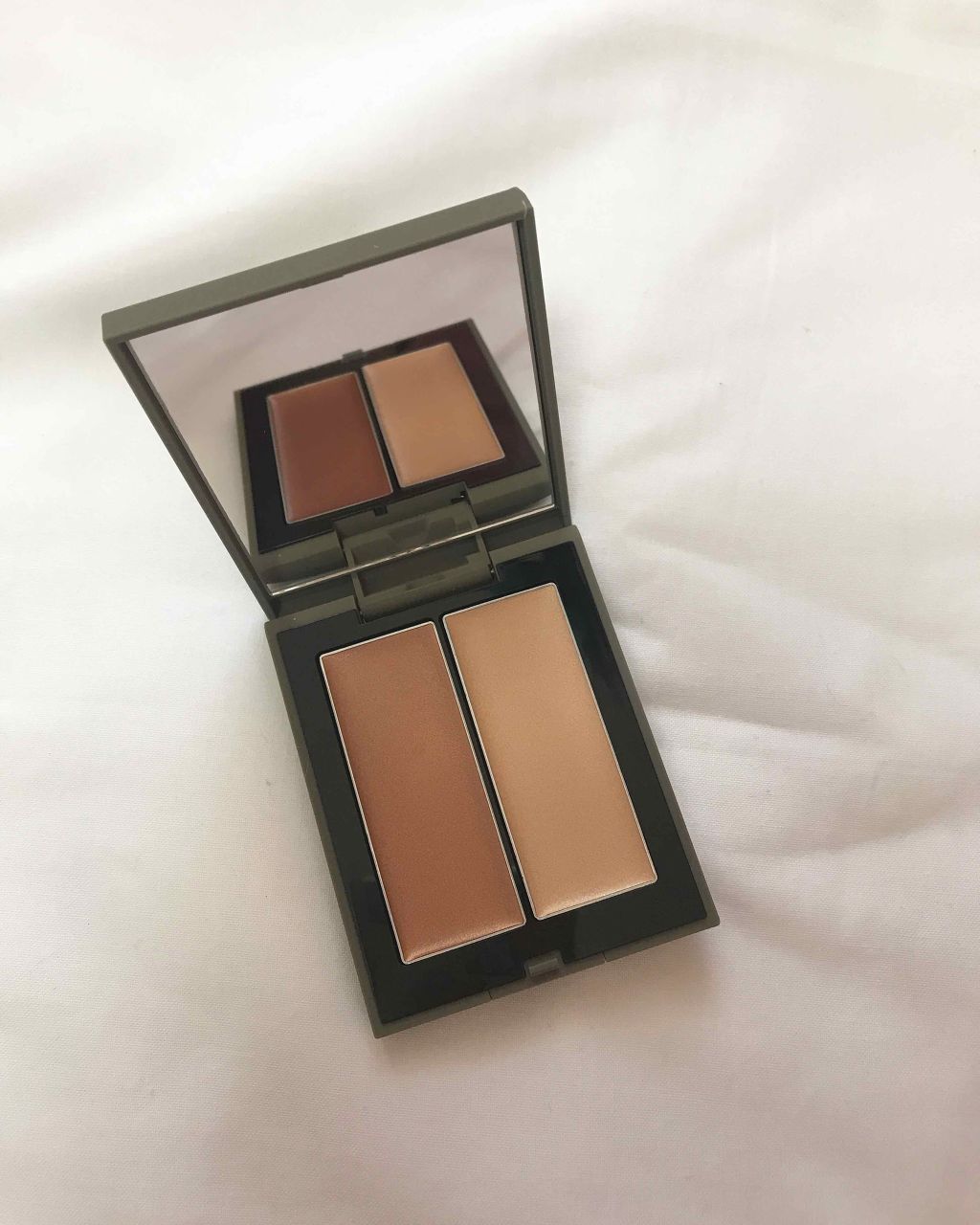 THREE シマリング グロー デュオ/THREE/クリームハイライトを使ったクチコミ(1枚目)