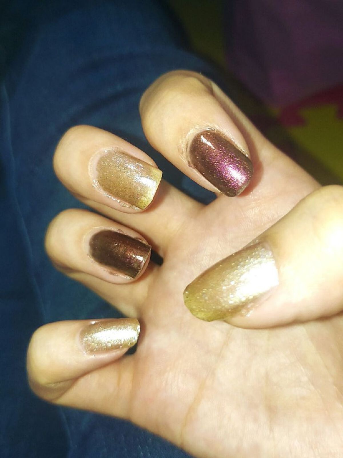 ネイルホリック リミテッドカラー Jungle Night GD049/ネイルホリック/マニキュアを使ったクチコミ（3枚目）