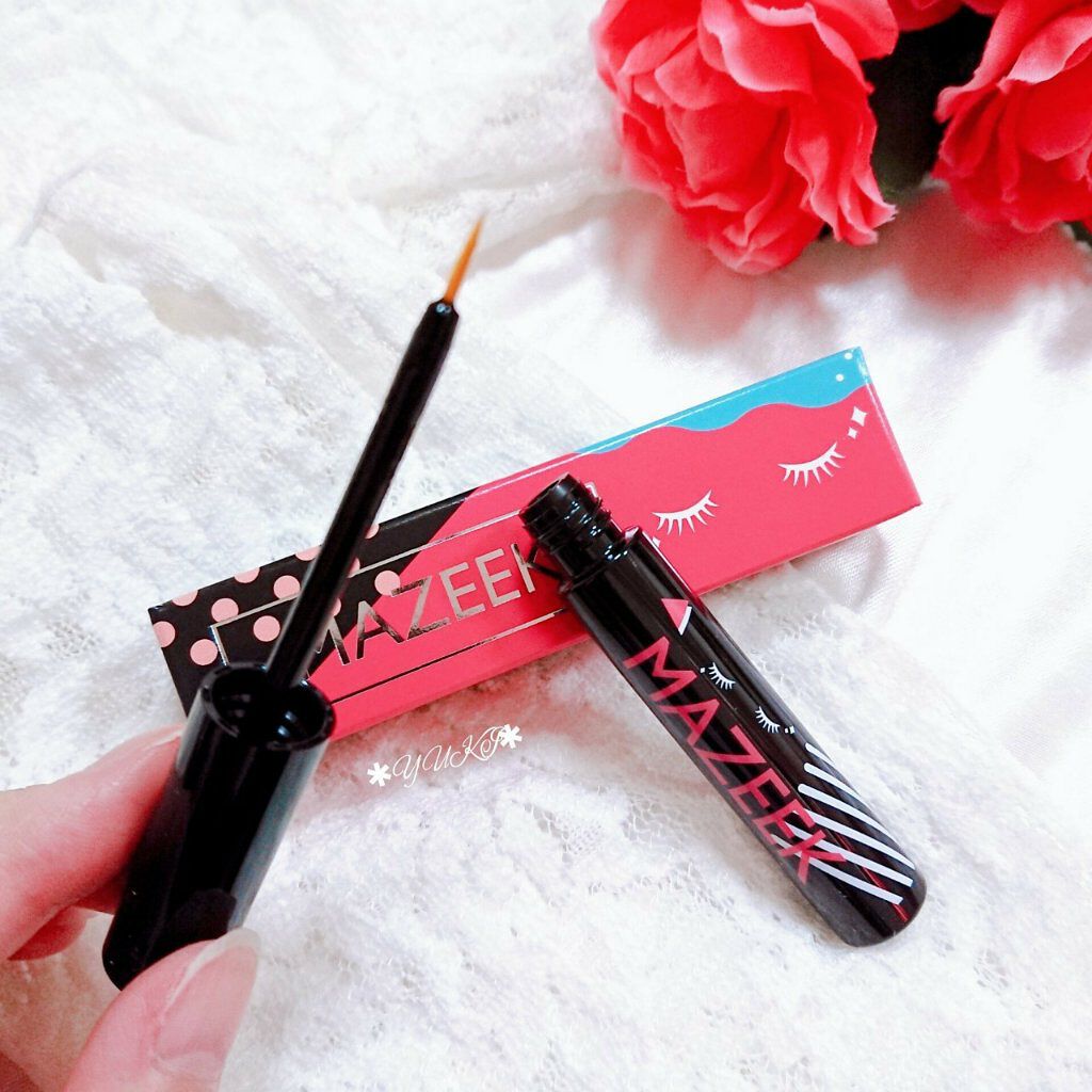 yuki on LIPS 「#MAZEEKꙬ꙳/就寝前のたった10秒でまつげケアꔛめんど..」(3枚目)