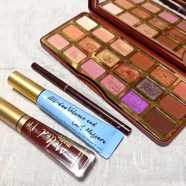 #今日のメイク

━━━━━━━━━━━━━━━

Too Faced
シナモンスワールアイシャドウパレット

キャンメイク
クリーミータッチライナー
07 アズキブラウン

Milk Touch
オー