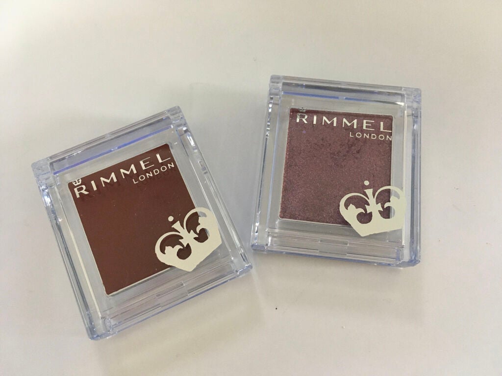 プリズム パウダーアイカラー/リンメル ロンドン/単色アイシャドウを使ったクチコミ(1枚目)