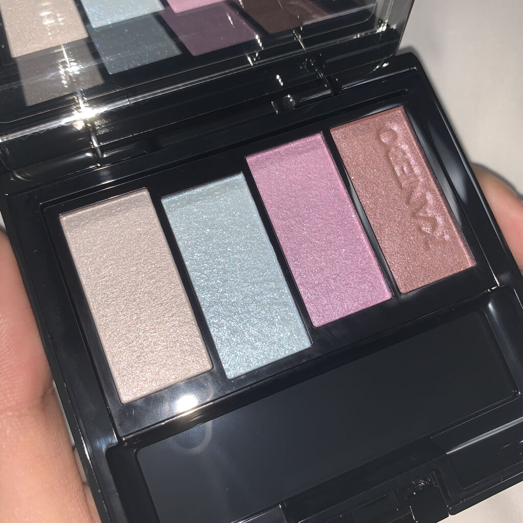 レイヤードカラーズアイシャドウ 01 エステティックスカイ/KANEBO/アイシャドウパレットを使ったクチコミ（2枚目）