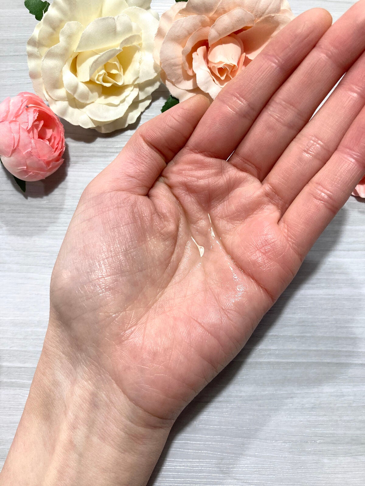 髪のキメ美容プレミアムヘアオイル/エッセンシャル/ヘアオイルを使ったクチコミ(2枚目)