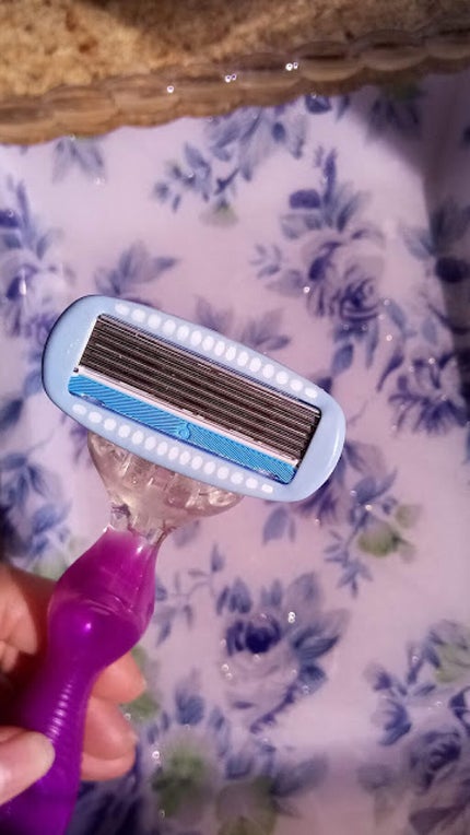 ハイドロシルク ホルダー (刃付き) お試し用/ハイドロシルク/シェーバーを使ったクチコミ(1枚目)