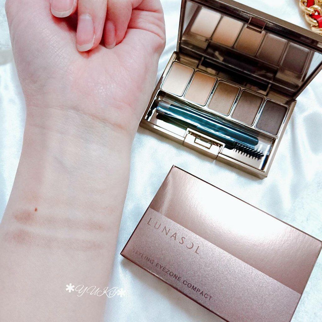 スタイリングアイゾーンコンパクト/LUNASOL/アイシャドウパレットを使ったクチコミ(5枚目)