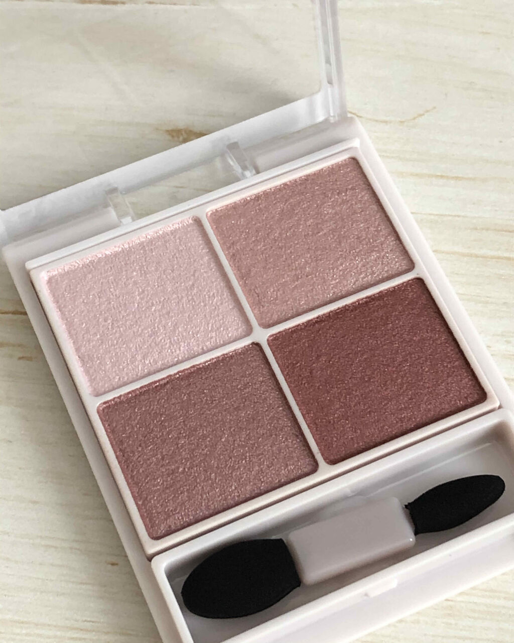 シルキースフレアイズ/キャンメイク/アイシャドウパレットを使ったクチコミ（2枚目）