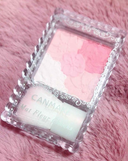 グロウフルールチークス/キャンメイク/パウダーチークを使ったクチコミ(1枚目)