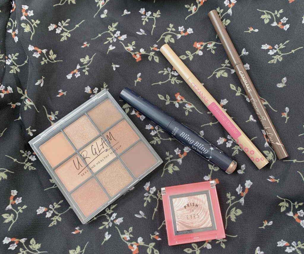 キラキラ アイシャドウ/ETUDE/スティックアイシャドウを使ったクチコミ(3枚目)