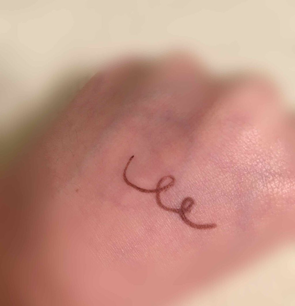 「密着アイライナー」クリームペンシル/デジャヴュ/ペンシルアイライナーを使ったクチコミ(4枚目)