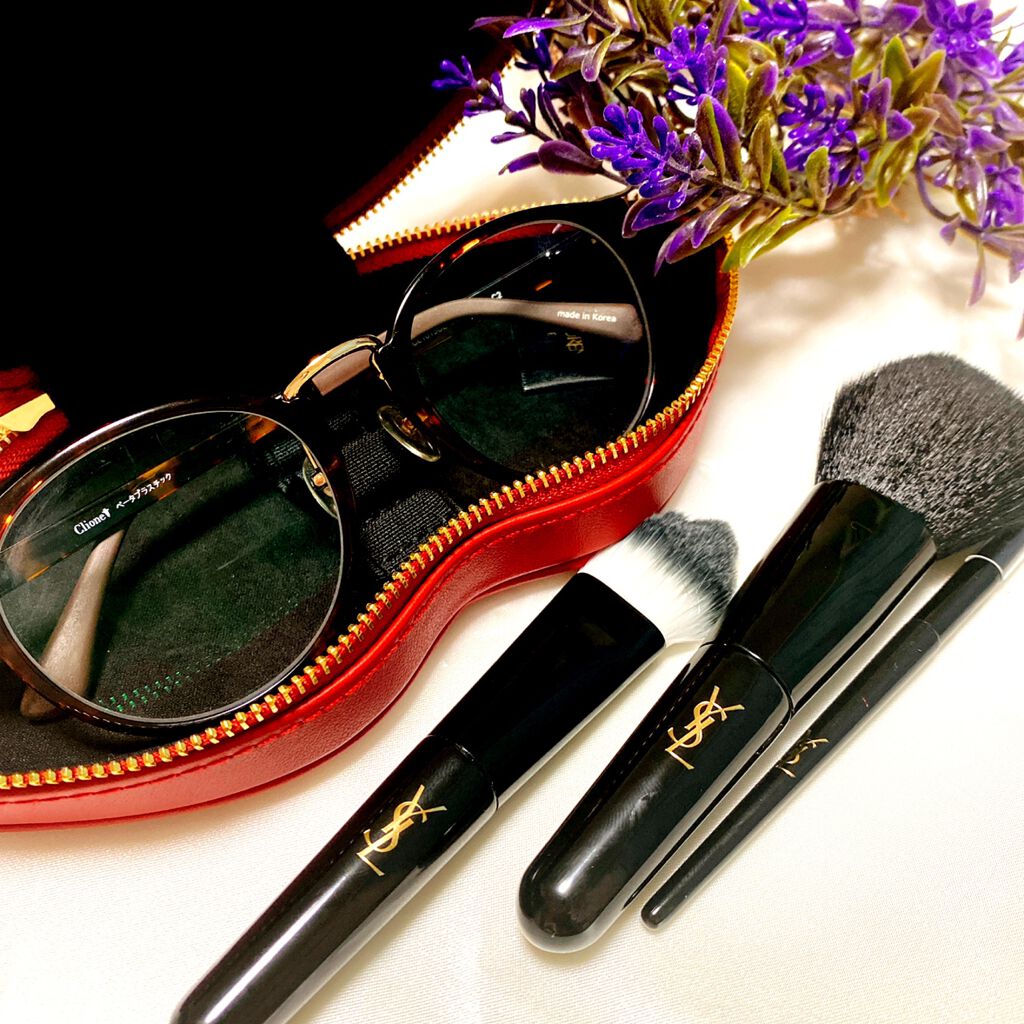 リップシェイプブラシホルダー/YVES SAINT LAURENT BEAUTE/メイクブラシを使ったクチコミ(2枚目)