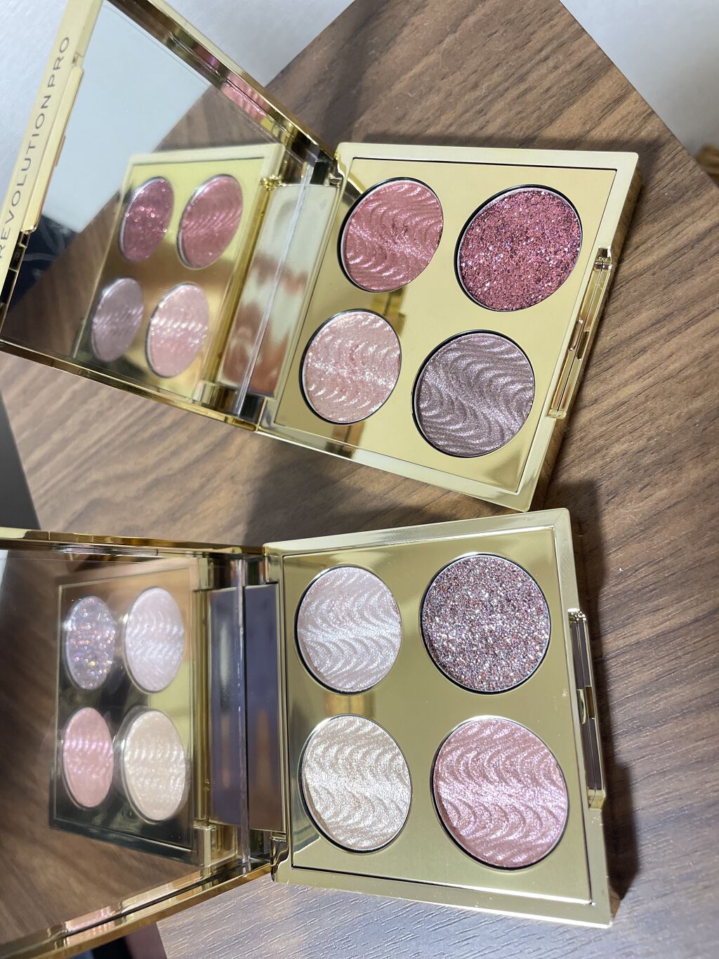 クリスタルアイクォード/REVOLUTION PRO/アイシャドウパレットを使ったクチコミ（1枚目）