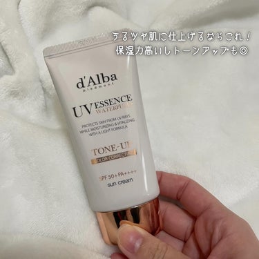 SHISEIDO シンクロスキン インビジブル シルク ルースパウダー ラディアントのクチコミ「崩したくない日はこのアイテムたち使ってる🌸

ほとんど韓国コスメ🇰🇷

コンシーラーは基本使わ.....」（2枚目）