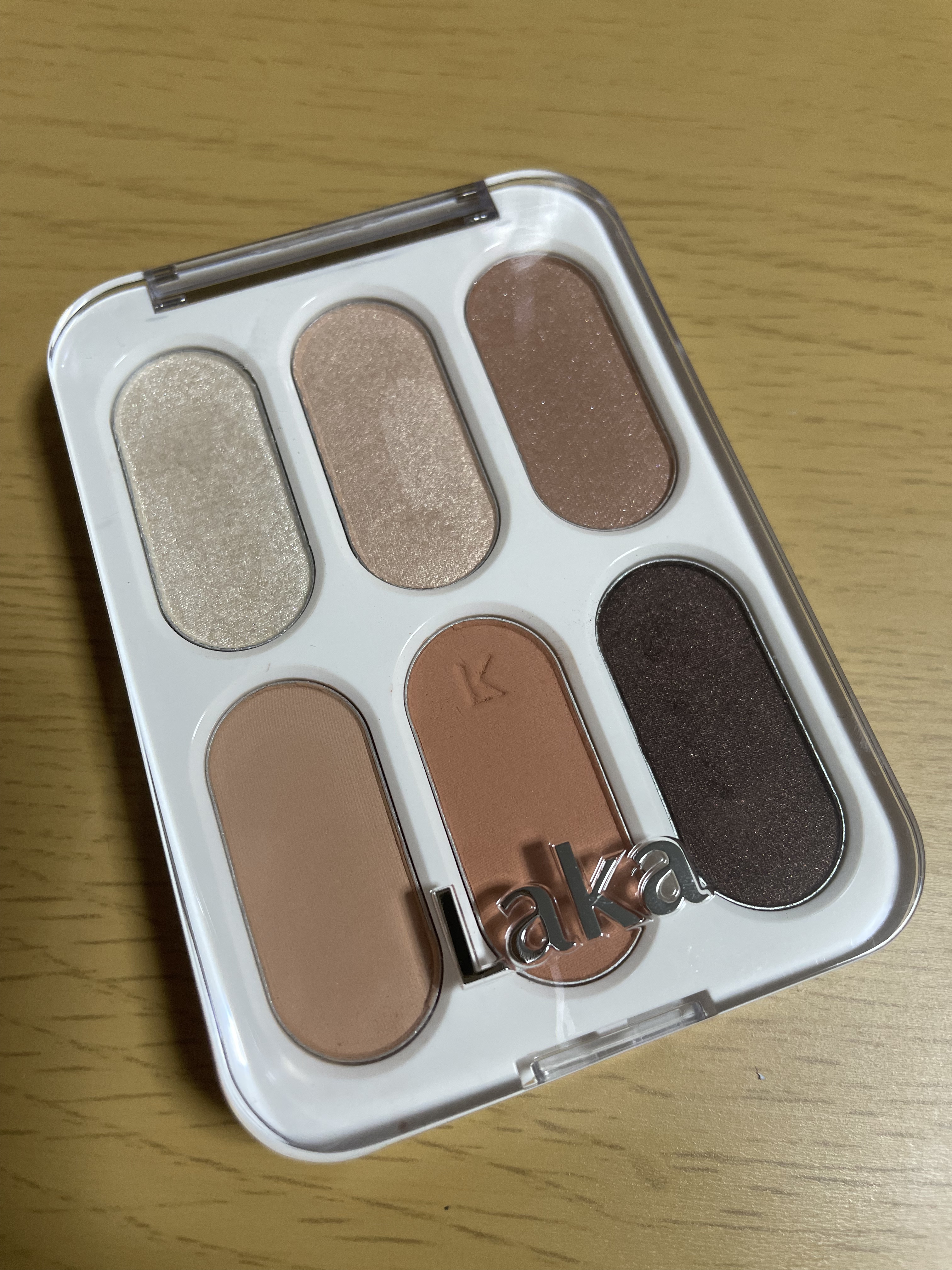 フォーエバー6アイパレット 04 タンピーチ/Laka/アイシャドウパレットを使ったクチコミ（1枚目）