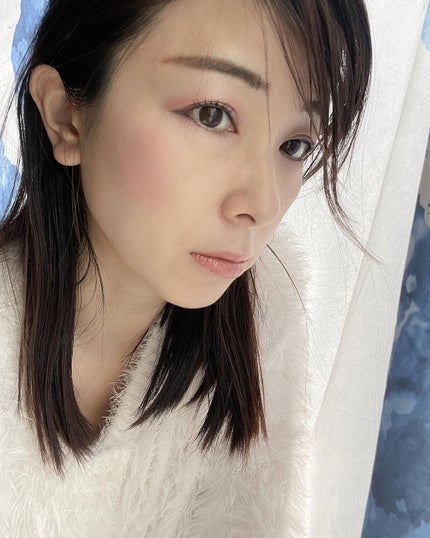 miho_lipsac on LIPS 「11月2日、数量限定発売!ベアミネアルのホリデーコレクション2..」(5枚目)