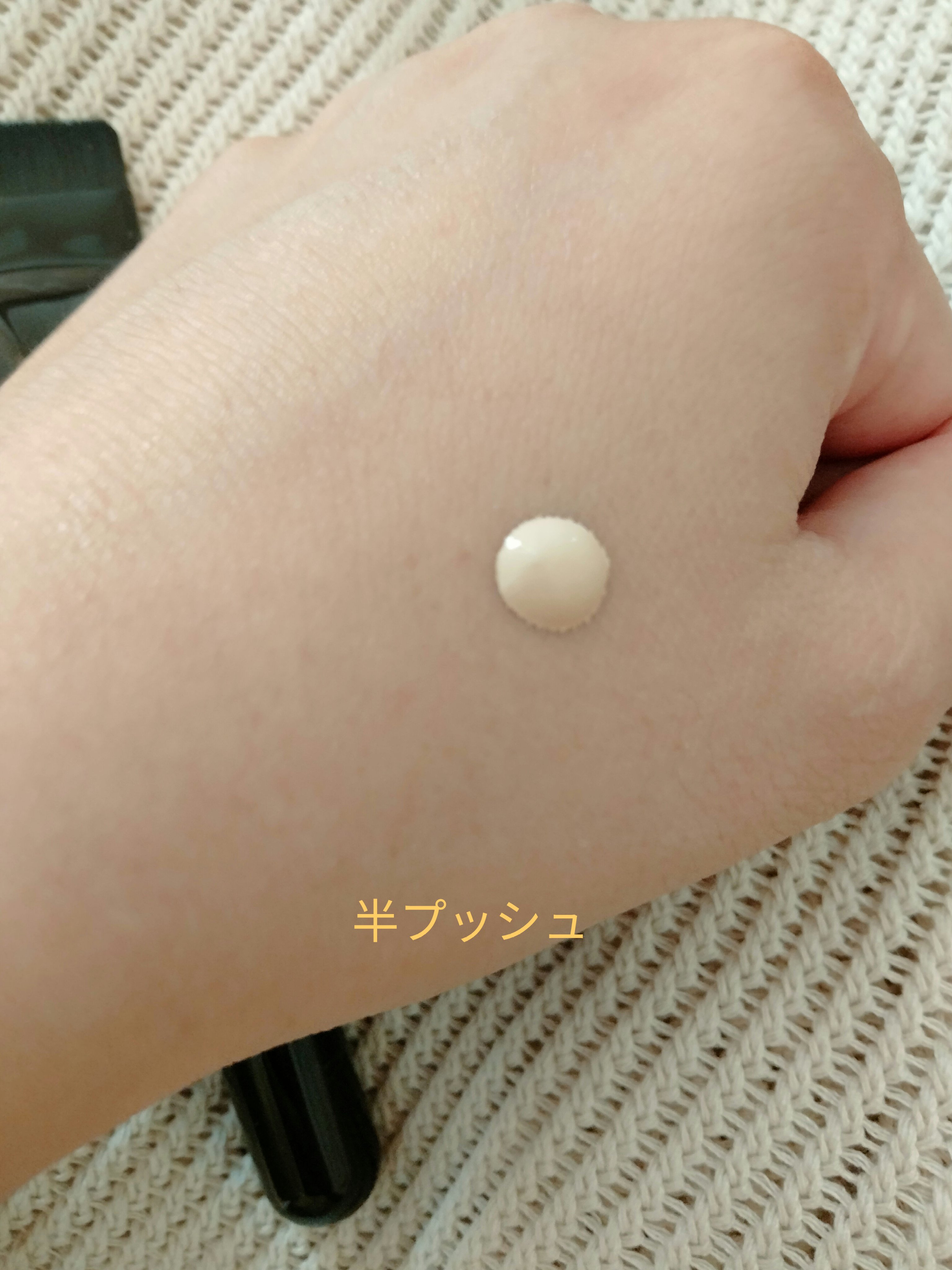 ウォーターベルベットカバーファンデーション/wakemake/リキッドファンデーションを使ったクチコミ（2枚目）