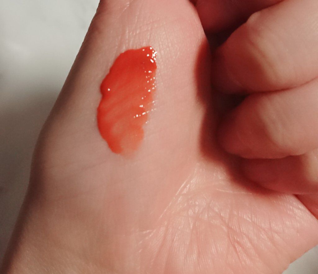 ニュアンスラップティント 02 珊瑚ローズ/Fujiko/リップティントを使ったクチコミ（2枚目）