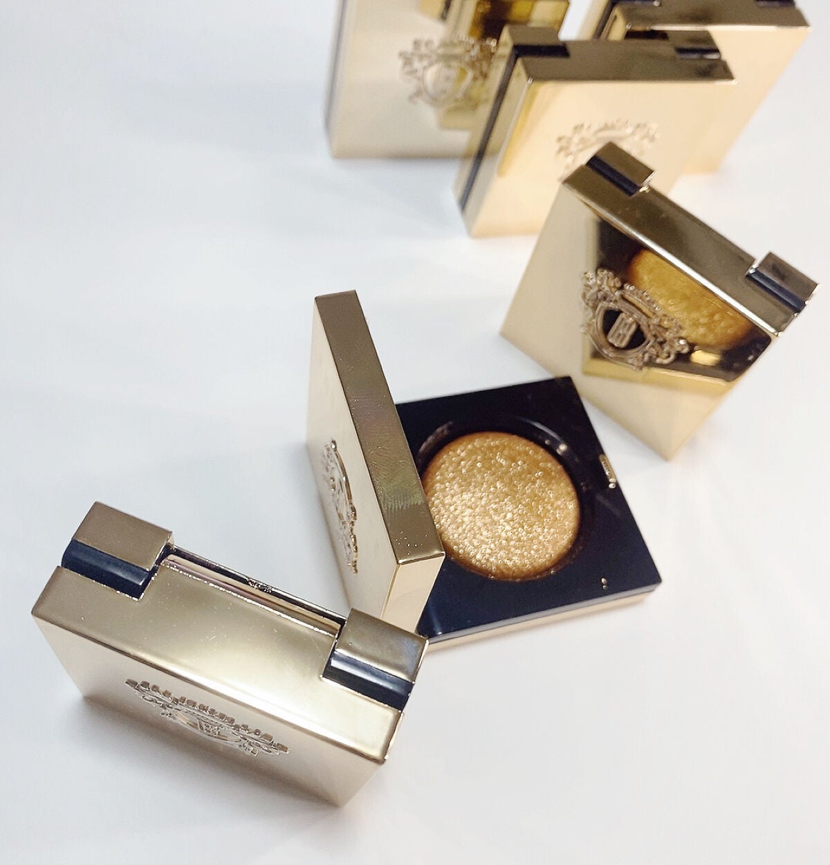 リュクス アイシャドウ リッチスパークル/BOBBI BROWN/単色アイシャドウを使ったクチコミ(4枚目)