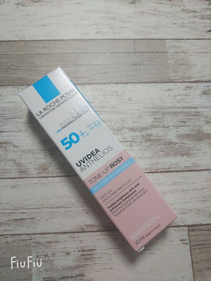 UVイデア XL プロテクショントーンアップ ローズ/ラ ロッシュ ポゼ/日焼け止めクリームを使ったクチコミ(3枚目)