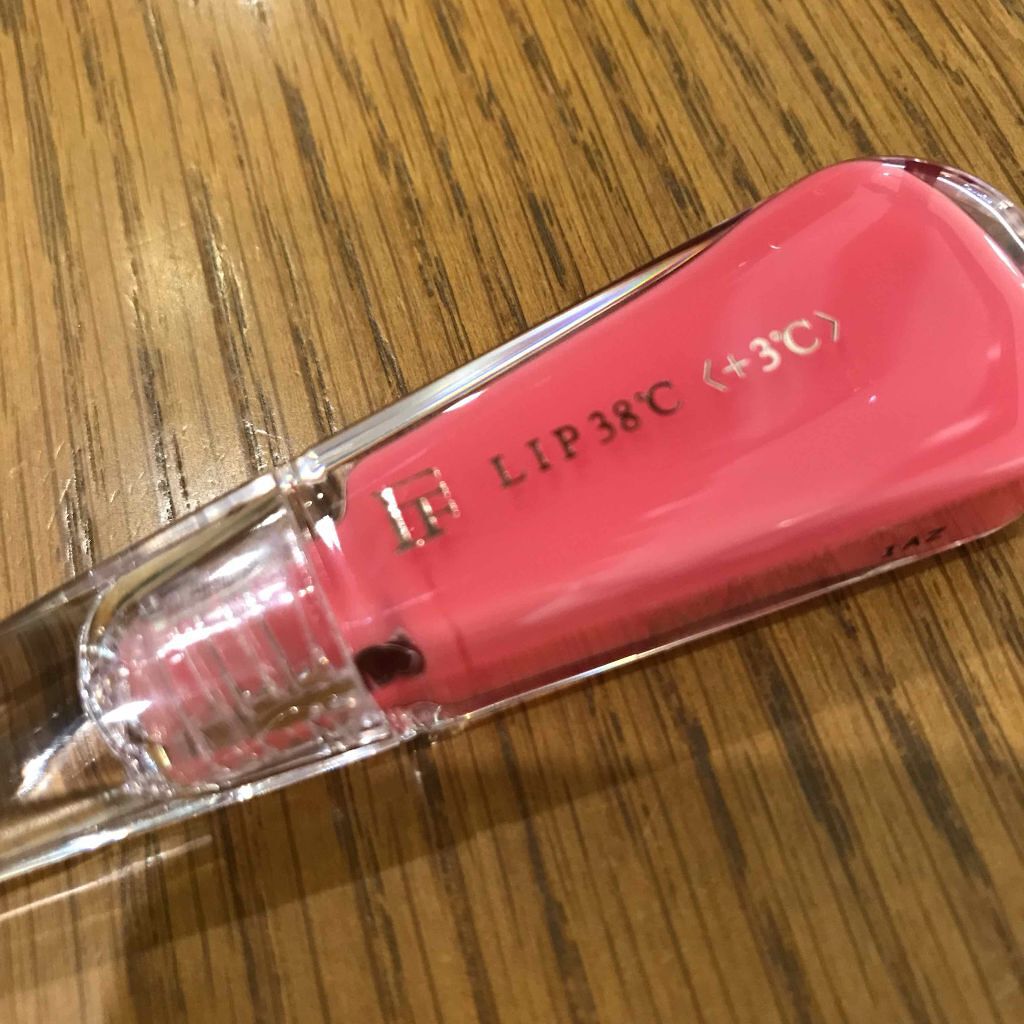 38°C / 99°F リップトリートメント (リップ美容液)/UZU BY FLOWFUSHI/リップケアを使ったクチコミ（1枚目）