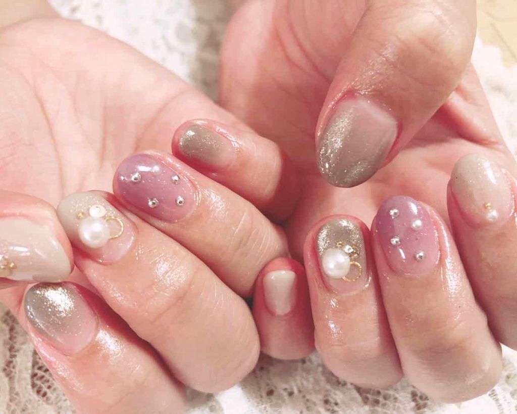 tomo___♡ on LIPS 「NEWネイル💅💕..」(1枚目)