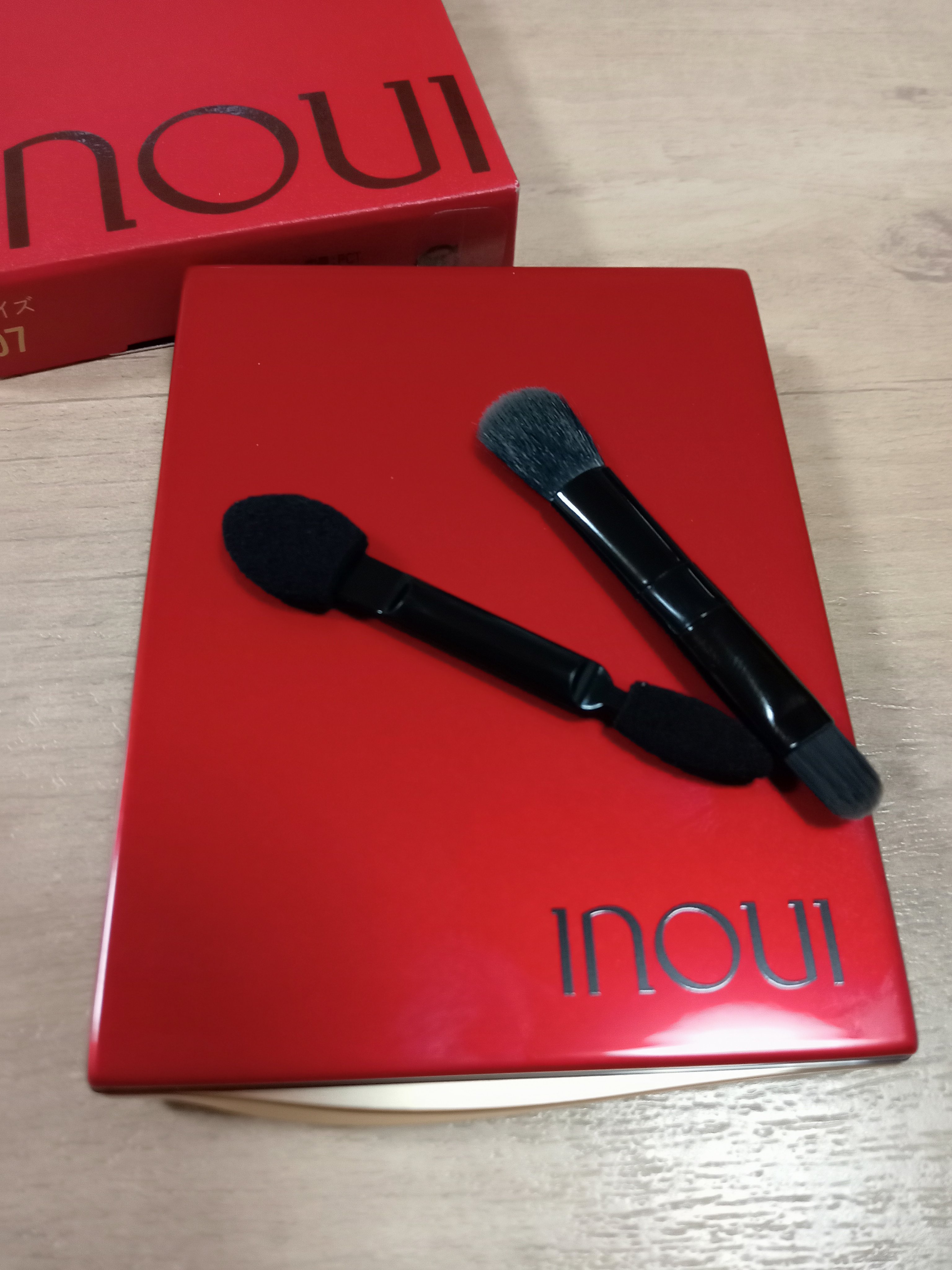 インウイ アイズ/INOUI/アイシャドウパレットを使ったクチコミ（2枚目）