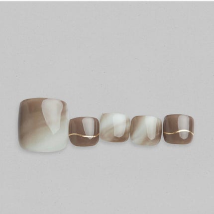 セミキュアジェルネイル(ペディキュア)/ohora/ネイルシールを使ったクチコミ(2枚目)