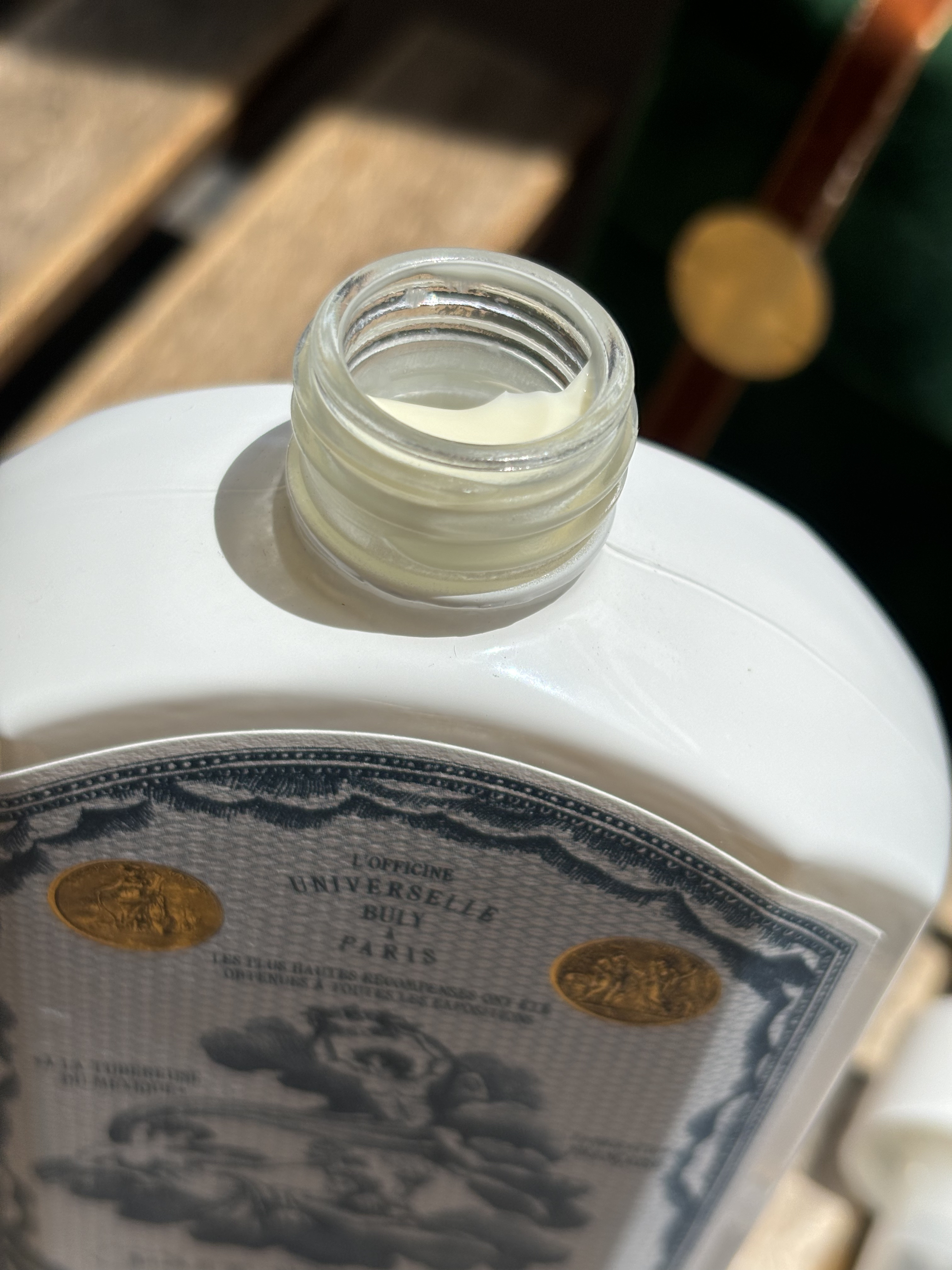 レ・ヴィルジナル/オフィシーヌ・ユニヴェルセル・ビュリー/ボディミルクを使ったクチコミ（3枚目）