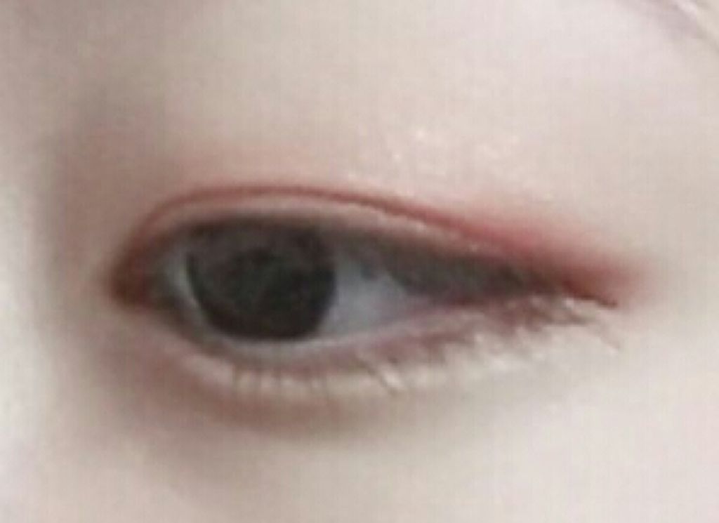 トーンアップアイシャドウ/CEZANNE/アイシャドウパレットを使ったクチコミ（3枚目）